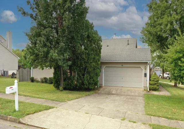 Photo 3 of Single family home for sale at 1841 Haverwood Park, Lexington, KY 40514 | MLS# 26025261 | Listing updated on 2026-09-14