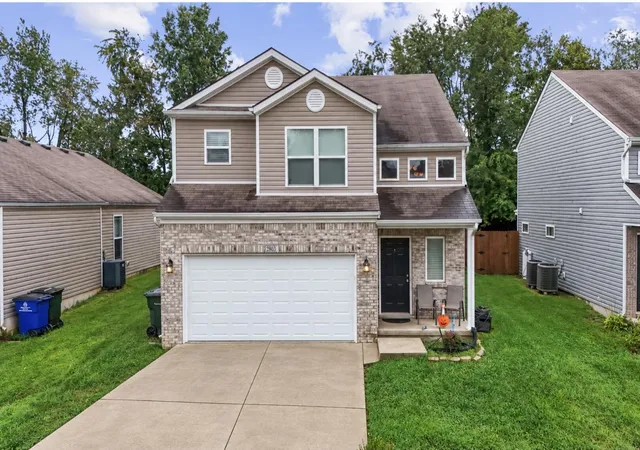 Photo 1 of Single family home for sale at 2808 Red Clover Ln, Lexington, KY 40511 | MLS# 26025223 | Listing updated on 2026-10-20