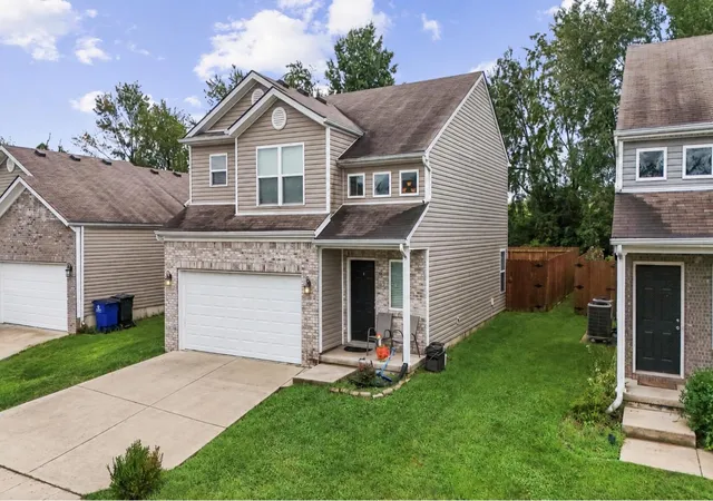 Photo 3 of Single family home for sale at 2808 Red Clover Ln, Lexington, KY 40511 | MLS# 26025223 | Listing updated on 2026-10-20