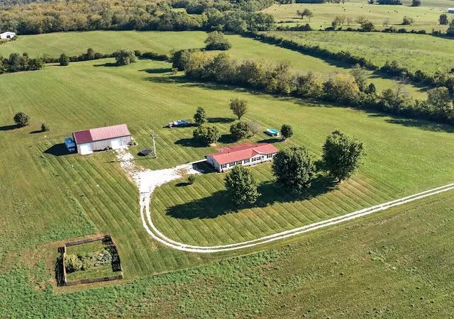 Photo 1 of Sale Pending at 1610 Grays Run Pike, Cynthiana, KY 41031 | MLS# 26025533 | Listing updated on 2026-10-14