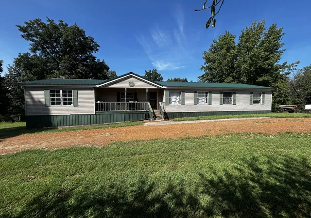 Photo 1 of Single family home for sale at 553 Borden Rd, Wickliffe, KY 42087 | MLS# 26025263 | Listing updated on 2026-09-14