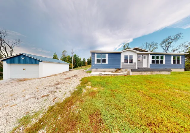 Photo 2 of Single family home for sale at 5761 Brown Ridge Rd, Morehead, KY 40351 | MLS# 26025262 | Listing updated on 2026-09-14