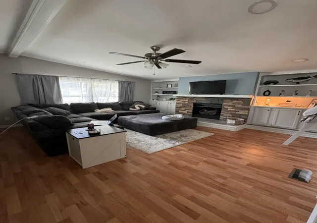 Photo 2 of Single family home for sale at 2297 Abbott Crk Rd, Prestonsburg, KY 41653 | MLS# 26025237 | Listing updated on 2026-09-14