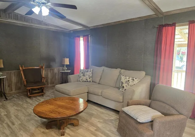 Photo 4 of Single family home for sale at 53 Warbler Ct, Eddyville, KY 42038 | MLS# 26025515 | Listing updated on 2026-09-16