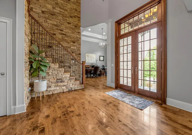Photo 2 of Single family home for sale at 106 Deerfield Cir, Nicholasville, KY 40356 | MLS# 26025259 | Listing updated on 2026-09-14