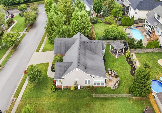 Photo 4 of Single family home for sale at 754 Seth Dr, Versailles, KY 40383 | MLS# 26025376 | Listing updated on 2026-10-15