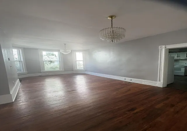 Photo 3 of Single family home for sale at 412 N 24th Street, Middlesboro, KY 40965 | MLS# 26025309 | Listing updated on 2026-09-14