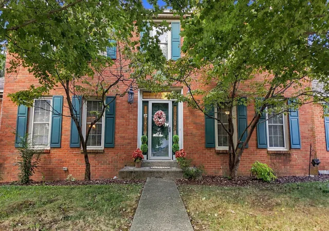 Photo 3 of Single family home for sale at 3422 Brandon Dr, Lexington, KY 40502 | MLS# 26025334 | Listing updated on 2026-09-15