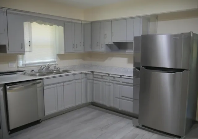 Photo 3 of Single family home for sale at 175 Winston Ave, Lexington, KY 40505 | MLS# 26025323 | Listing updated on 2026-09-14