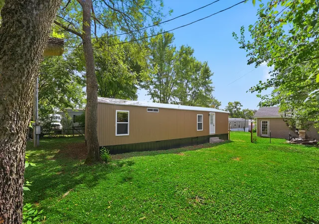Photo 3 of Single family home for sale at 161 Cool Breeze Dr #55, Nicholasville, KY 40356 | MLS# 26025706 | Listing updated on 2026-10-13