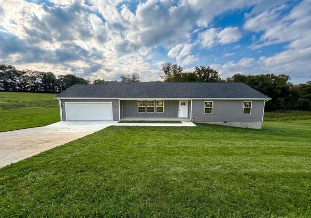 Photo 1 of Single family home for sale at 4475 Keavy Rd, London, KY 40744 | MLS# 26025543 | Listing updated on 2026-09-21