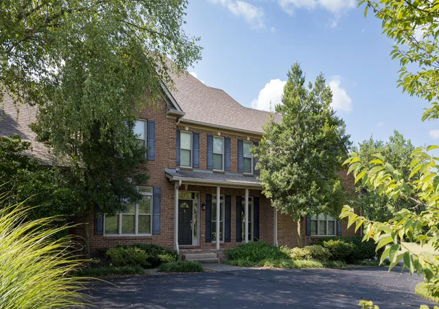 Photo 1 of Single family home for sale at 6100 Winchester Rd, Lexington, KY 40509 | MLS# 26025352 | Listing updated on 2026-09-15
