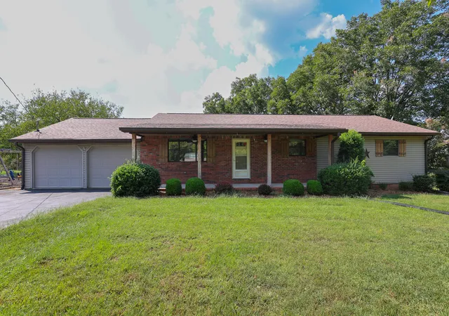 Photo 1 of Single family home for sale at 91 Thorn Rd, Gilbertsville, KY 42044 | MLS# 26025681 | Listing updated on 2026-10-20