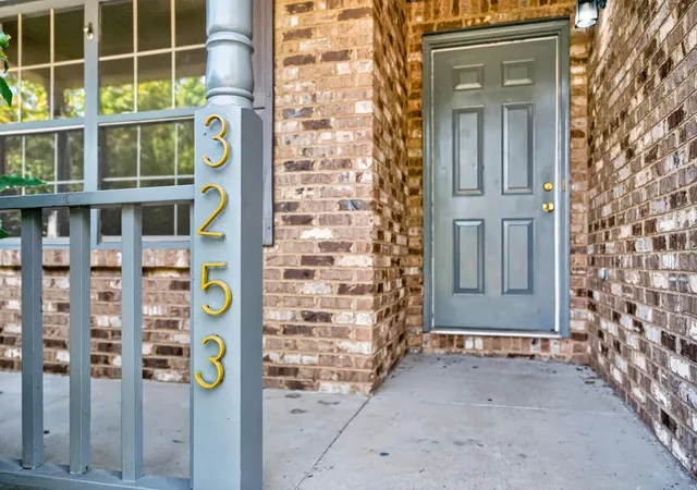 Photo 3 of Single family home for sale at 3253 Royal Troon Rd, Lexington, KY 40509 | MLS# 26025678 | Listing updated on 2026-10-17