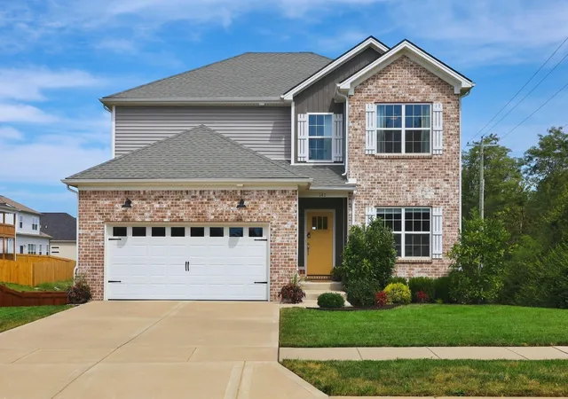 Photo 2 of Single family home for sale at 141 Meadowcrest Dr, Georgetown, KY 40324 | MLS# 26025832 | Listing updated on 2026-10-13