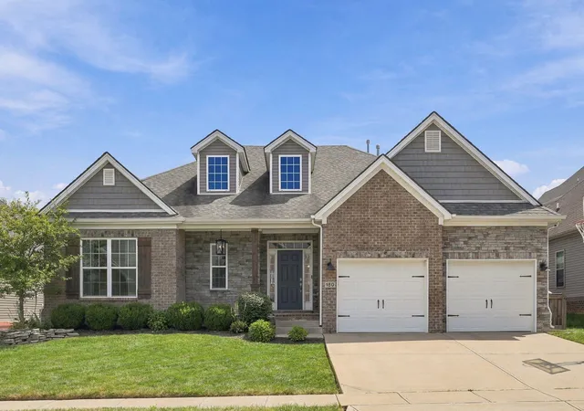 Photo 2 of Single family home for sale at 160 Rowanberry Dr, Nicholasville, KY 40356 | MLS# 26025443 | Listing updated on 2026-10-13