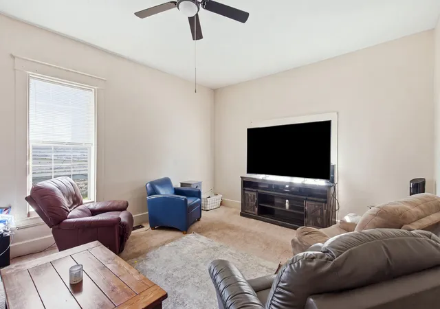 Photo 2 of Sale Pending at 247 Kentucky Ave, Lexington, KY 40502 | MLS# 26025887 | Listing updated on 2026-10-13
