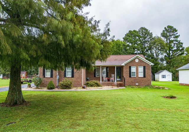Single family home for sale at 140 Caleb Dr, Mayfield, KY 42066 | MLS# 26026558
