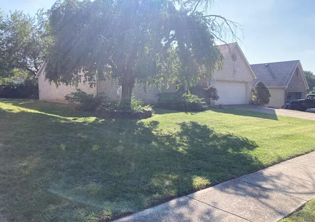 Photo 2 of Single family home for sale at 133 Hawthorne Dr, Georgetown, KY 40324 | MLS# 26025497 | Listing updated on 2026-10-21