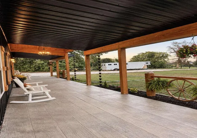 Photo 4 of Sale Pending at 2505 Moores Fry Rd, Salt Lick, KY 40371 | MLS# 26025553 | Listing updated on 2026-10-28