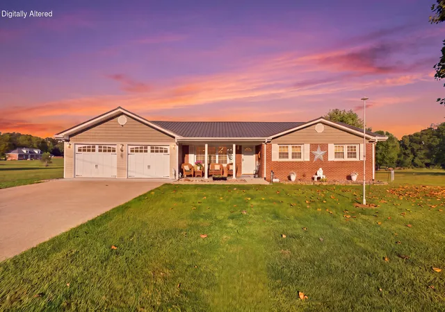 Photo 1 of Sale Pending at 621 Copper Crk Rd, Berea, KY 40403 | MLS# 26025695 | Listing updated on 2026-10-22