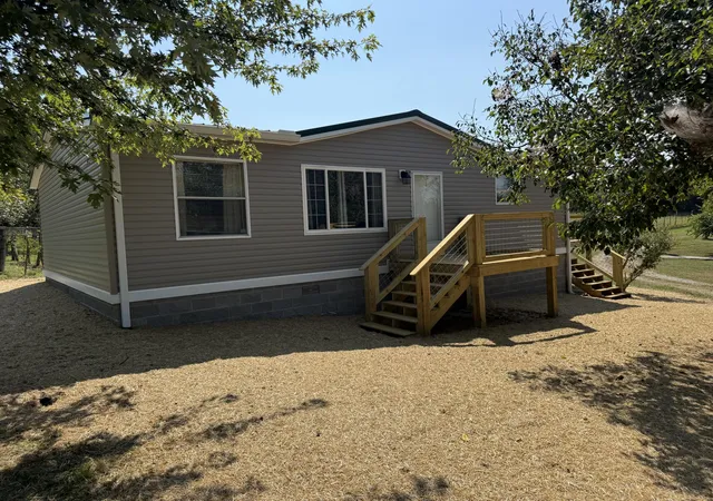 Photo 1 of Single family home for sale at 172 Boston Hl Rd, Monticello, KY 42633 | MLS# 26025517 | Listing updated on 2026-10-26