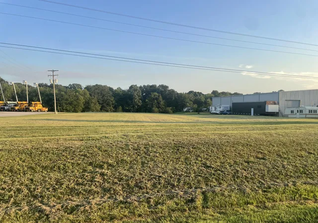 Photo 1 of Land for sale at 851 Cutoff Rd, Smithland, KY 42081 | MLS# 26025593 | Listing updated on 2026-09-18
