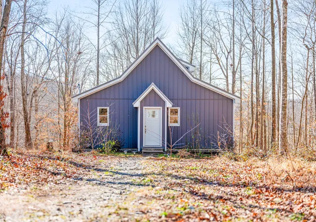 Photo 3 of Single family home for sale at 2182 Bryant Ridge Rd, Liberty, KY 42539 | MLS# 26025612 | Listing updated on 2026-10-20