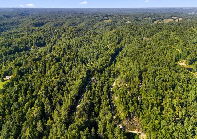 Photo 1 of Land for sale at 0 Big Lakeview Dr, Campton, KY 41301 | MLS# 26025514 | Listing updated on 2026-10-13