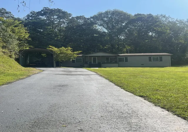 Photo 2 of Sale Pending at 108 Bill Sowders Rd, Flat Lick, KY 40935 | MLS# 26025529 | Listing updated on 2026-10-13