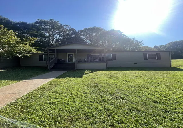 Photo 3 of Sale Pending at 108 Bill Sowders Rd, Flat Lick, KY 40935 | MLS# 26025529 | Listing updated on 2026-10-13