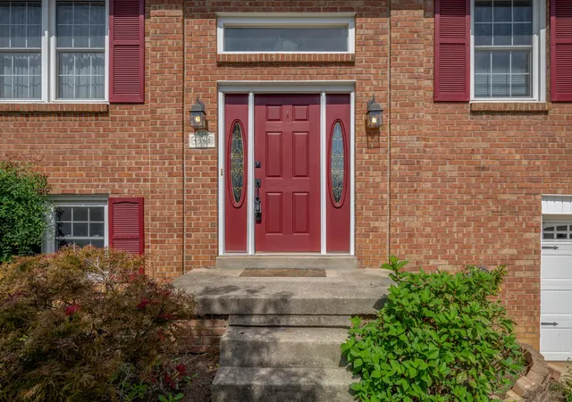 Photo 3 of Single family home for sale at 4368 Clemens Dr, Lexington, KY 40514 | MLS# 26027345 | Listing updated on 2026-10-17
