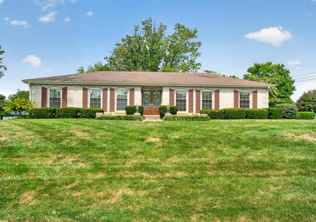 Photo 1 of Single family home for sale at 3367 Clays Ml Rd, Lexington, KY 40503 | MLS# 26025712 | Listing updated on 2026-10-22