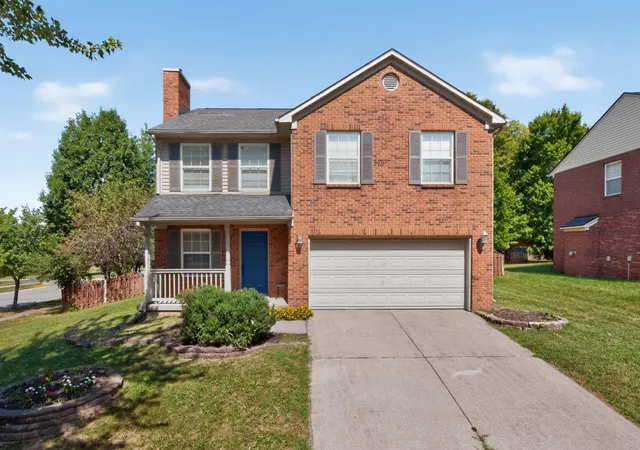 Photo 1 of Single family home for sale at 1196 Lacy Ln, Lexington, KY 40513 | MLS# 26025630 | Listing updated on 2026-10-13