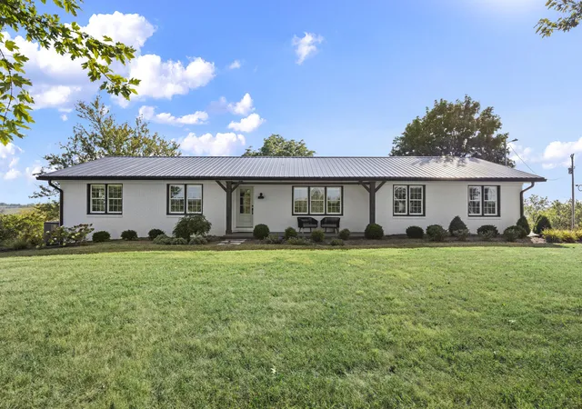 Photo 3 of Land for sale at 1039 Cole Rd, Winchester, KY 40391 | MLS# 26026397 | Listing updated on 2026-10-16