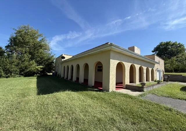 Photo 1 of Single family home for sale at 190 Hubble Rd, Stanford, KY 40484 | MLS# 26025574 | Listing updated on 2026-10-13