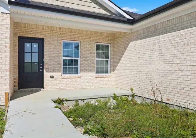 Photo 2 of Sale Pending at 108 Choctaw Trl, Richmond, KY 40475 | MLS# 26025735 | Listing updated on 2026-10-26