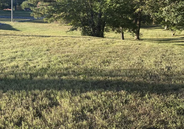 Photo 3 of Land for sale at 121 Park Rd, Paducah, KY 42003 | MLS# 26028105 | Listing updated on 2026-10-11