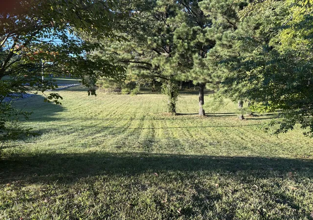 Photo 4 of Land for sale at 121 Park Rd, Paducah, KY 42003 | MLS# 26028105 | Listing updated on 2026-10-11