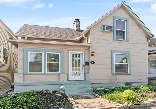 Single family home for sale at 503 W Broadway St, Frankfort, KY 40601 | MLS# 26025752