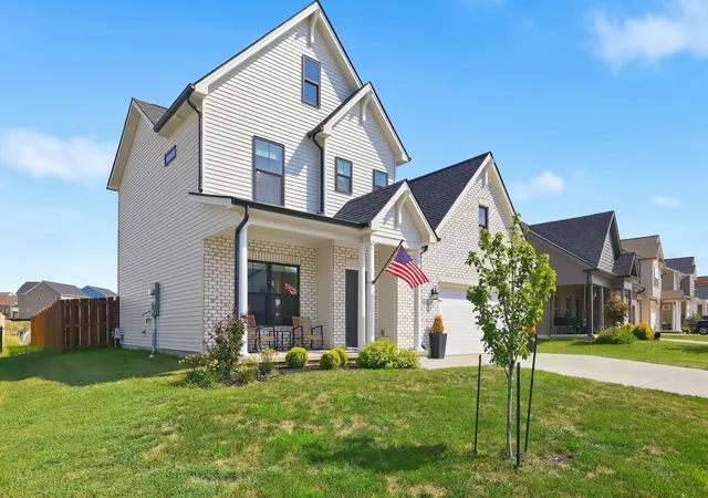 Photo 2 of Sale Pending at 448 Friendly Ave, Nicholasville, KY 40356 | MLS# 26025815 | Listing updated on 2026-10-13