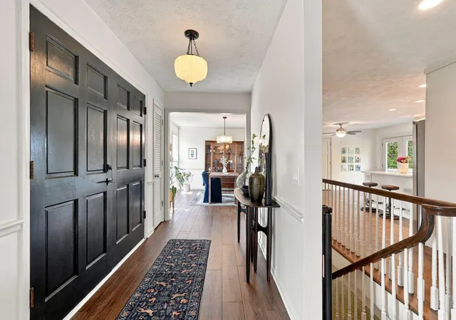Photo 3 of Single family home for sale at 165 Mercer Ave, Harrodsburg, KY 40330 | MLS# 26025968 | Listing updated on 2026-10-19