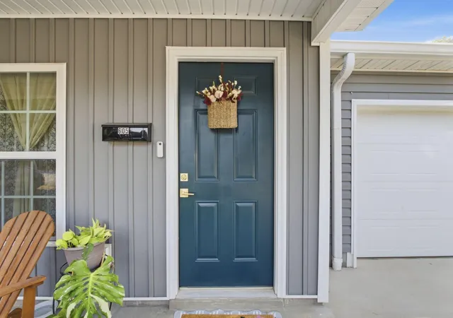 Photo 3 of Townhouse for sale at 605 Main Ave, Georgetown, KY 40324 | MLS# 26025778 | Listing updated on 2026-10-13