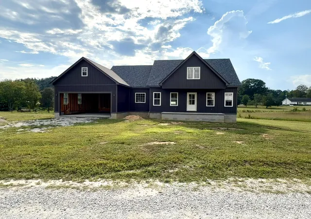 Photo 1 of Single family home for sale at 333 Laredo Dr, London, KY 40741 | MLS# 26027096 | Listing updated on 2026-10-13