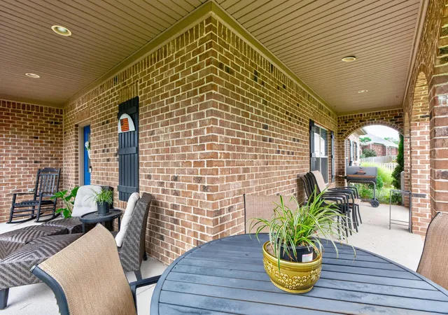 Photo 3 of Single family home for sale at 4352 Stuart Hall Blvd, Lexington, KY 40509 | MLS# 26025786 | Listing updated on 2026-10-13