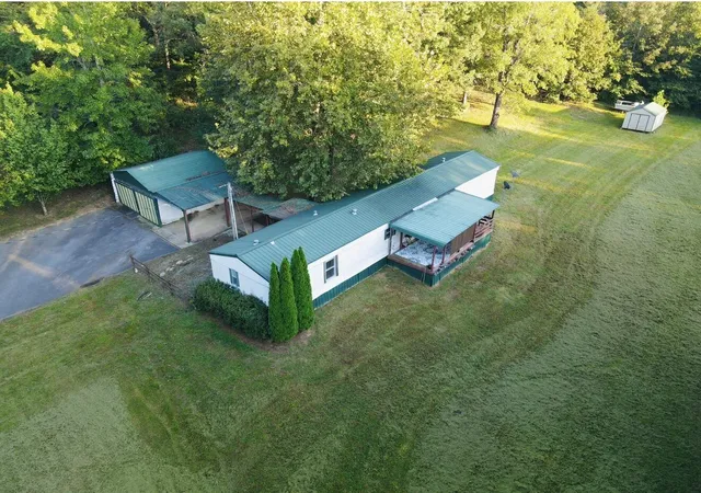 Photo 1 of Single family home for sale at 139 Jenkins Rd, Princeton, KY 42445 | MLS# 26025911 | Listing updated on 2026-09-18