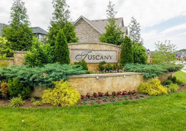 Photo 3 of Mansion for sale at 2605 Lucca Pl, Lexington, KY 40509 | MLS# 26025826 | Listing updated on 2026-10-11