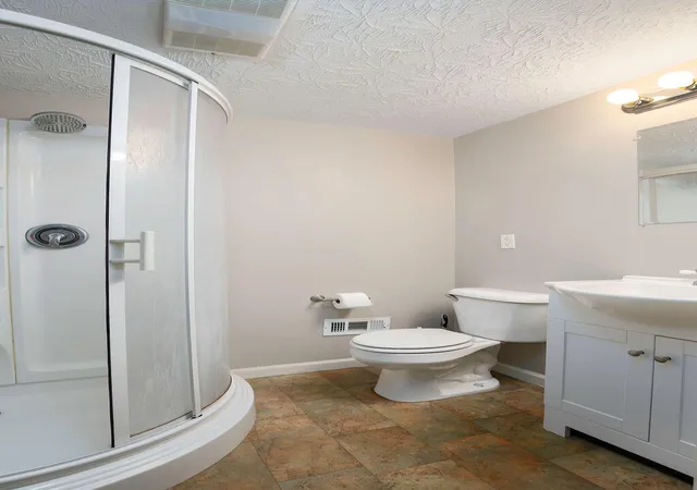 Photo 30 of Single family home for sale at 109 Fairlawn Ave, Lexington, KY 40505 | MLS# 26025833 | Listing updated on 2026-10-23