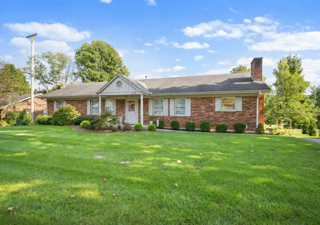 Photo 1 of Sale Pending at 3436 Keithshire Way, Lexington, KY 40503 | MLS# 26025909 | Listing updated on 2026-10-13