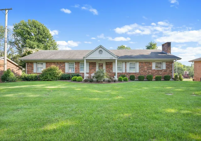 Photo 2 of Sale Pending at 3436 Keithshire Way, Lexington, KY 40503 | MLS# 26025909 | Listing updated on 2026-10-13